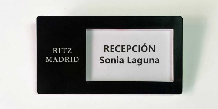 identificador de solapa con ventana